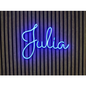 Neon LED z imieniem Julia